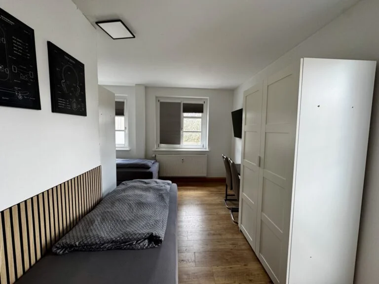 6f62af1094f92bee28ddedfe80d91baf0b318ce796b1a38c80b26a08b3e2d19d